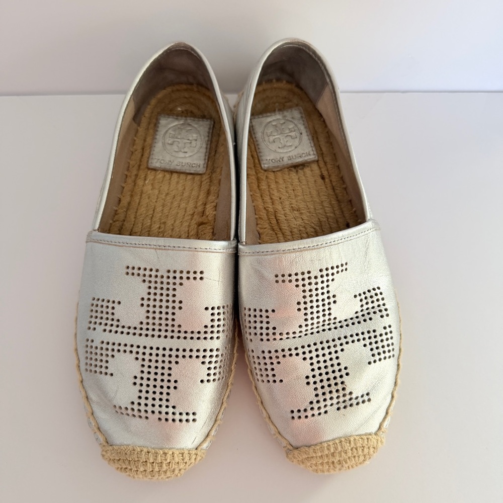 Tory Burch Silver Espadrilles with Logo Design Leather Size 5.5
